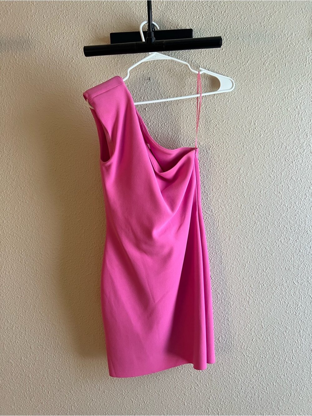 Amanda Uprichard Hot Pink One-Shoulder Cocktail Dress - Picture 4 of 5